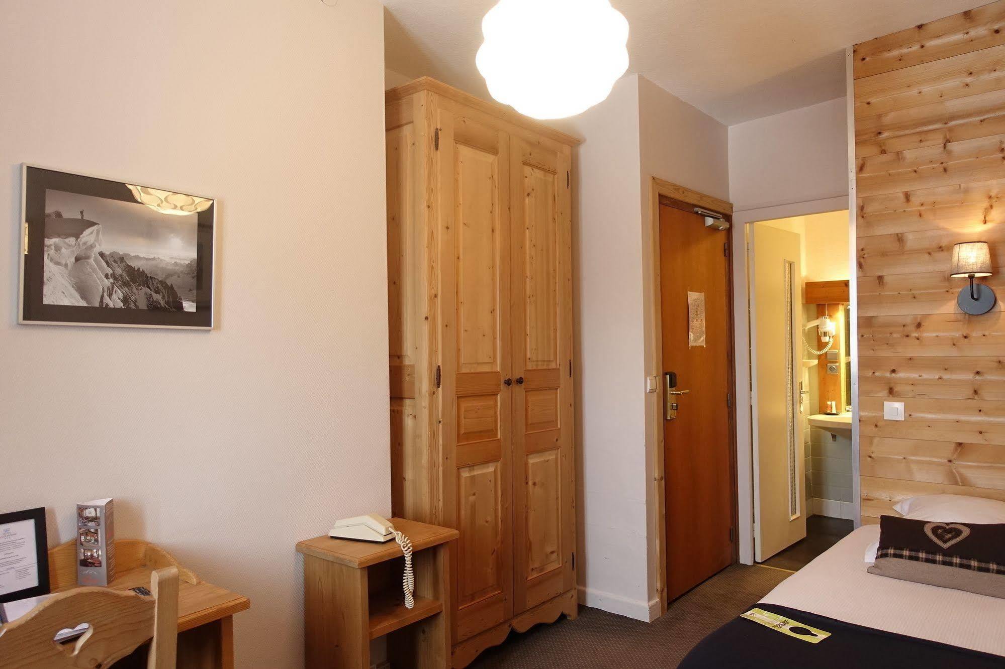 Hotel Restaurant La Couronne Chamonix Ngoại thất bức ảnh